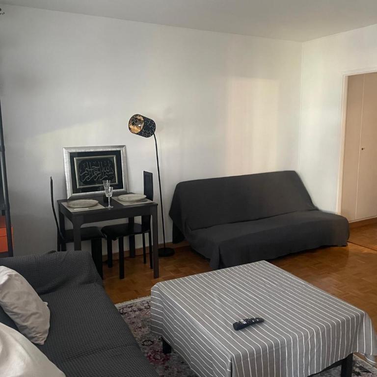 Quiet Champel-Terrasse getaway, 2 minutes from CEVA - Appartement 1 Chambre - 6