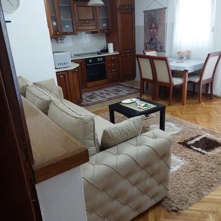 Jana apartments 2 - One-Bedroom Apartment - 4