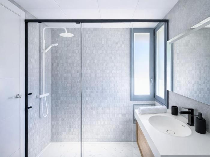 Apartamento premium con garaje y gran terraza - Two-Bedroom Apartment - 26