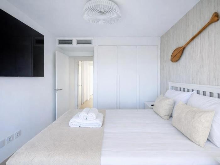 Apartamento premium con garaje y gran terraza - Two-Bedroom Apartment - 44