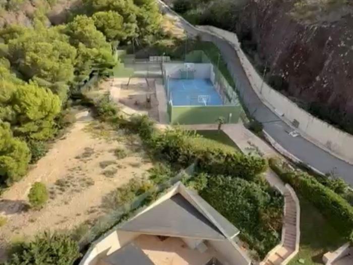 Apartamento premium con garaje y gran terraza - Two-Bedroom Apartment - 67