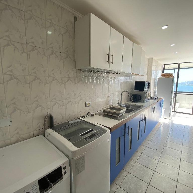 Incredible Sea View, First Line - Apartment - 18