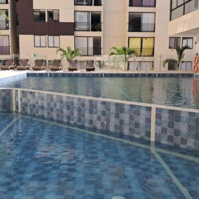 Apartamento confortable, excelente ubicacion - Apartamento de 3 dormitorios - 11