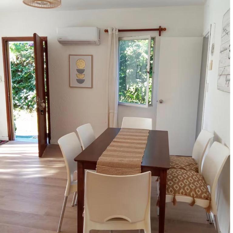 Casa Infinito - Two-Bedroom House - 11