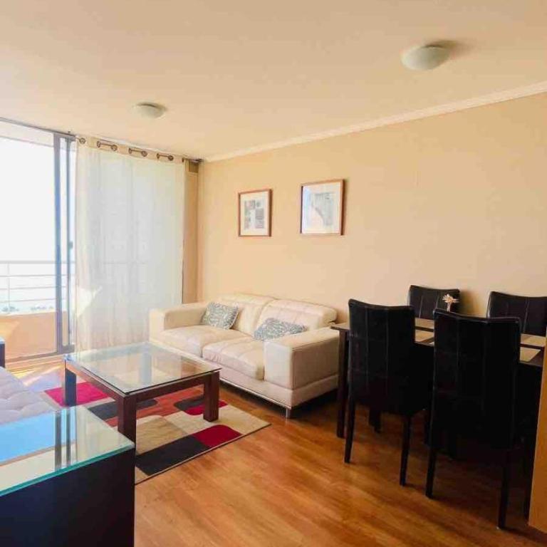 Apartment with balcony, steps from Caleta Portales, 2 bedrooms, 2 bathrooms - Two-Bedroom Apartment - 12