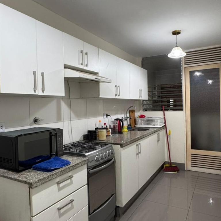 Ipanema Place - Double Room with Private Bathroom - 2