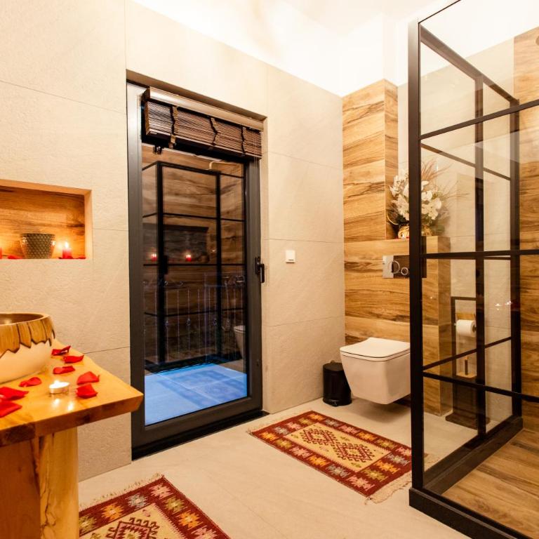 Countryside - Two-Bedroom Villa - 23