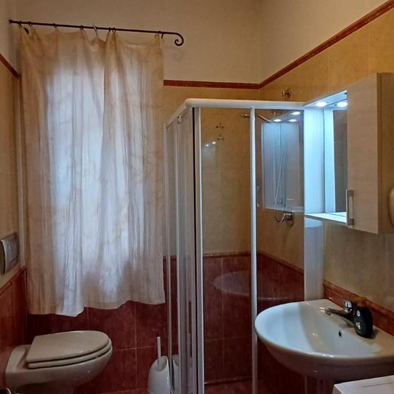 Finestra sul porto - Appartamento con 2 Camere da Letto e Vista Porto - 8