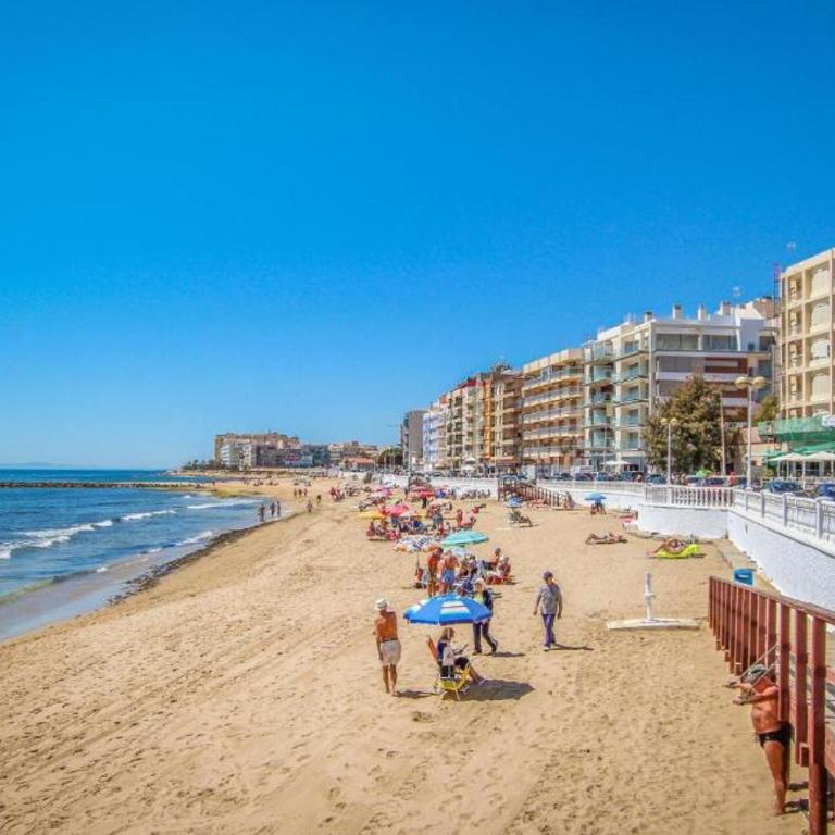 bonito apartamento en Torrevieja - Apartamento de 2 dormitorios - 26