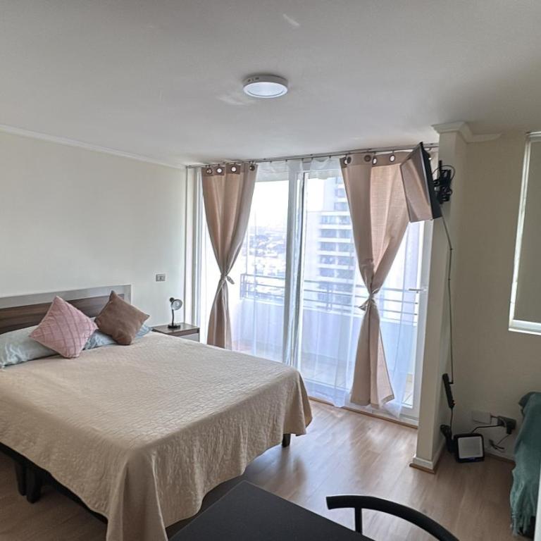 Departamento estudio en Macul hasta 3personas, a pasos del metro incluye estacionamiento - Studio Apartment - 27