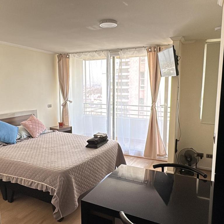 Departamento estudio en Macul hasta 3personas, a pasos del metro incluye estacionamiento - Studio Apartment - 28