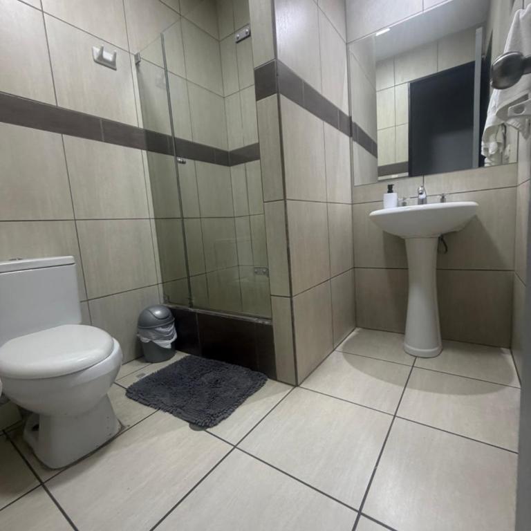 Miraflores Alcanfores - Three-Bedroom Apartment - 11