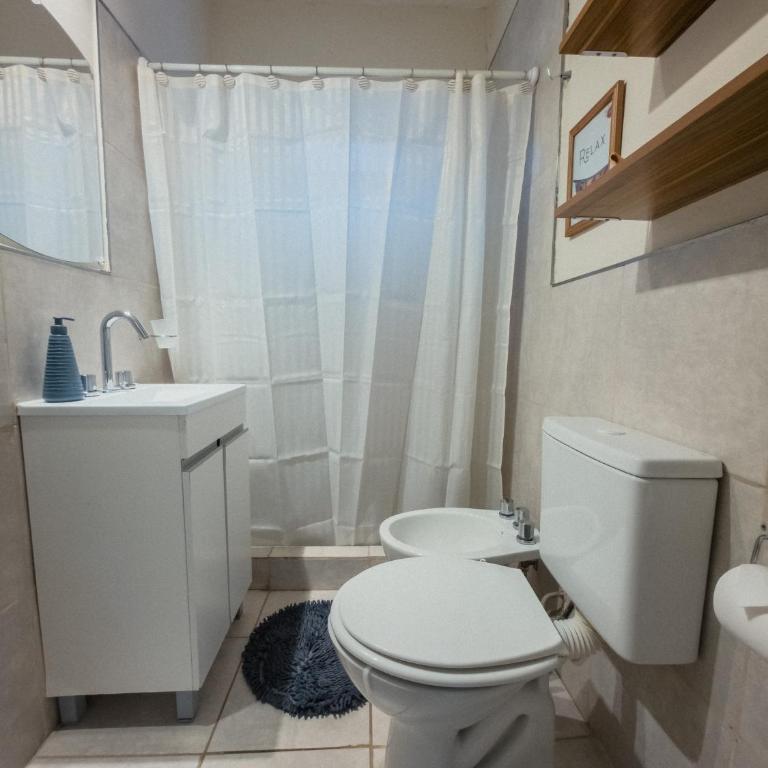 Aloha Teo - Departamento por Día en Trelew, espacioso y cerca de todo! - Apartamento de 2 dormitorios - 89