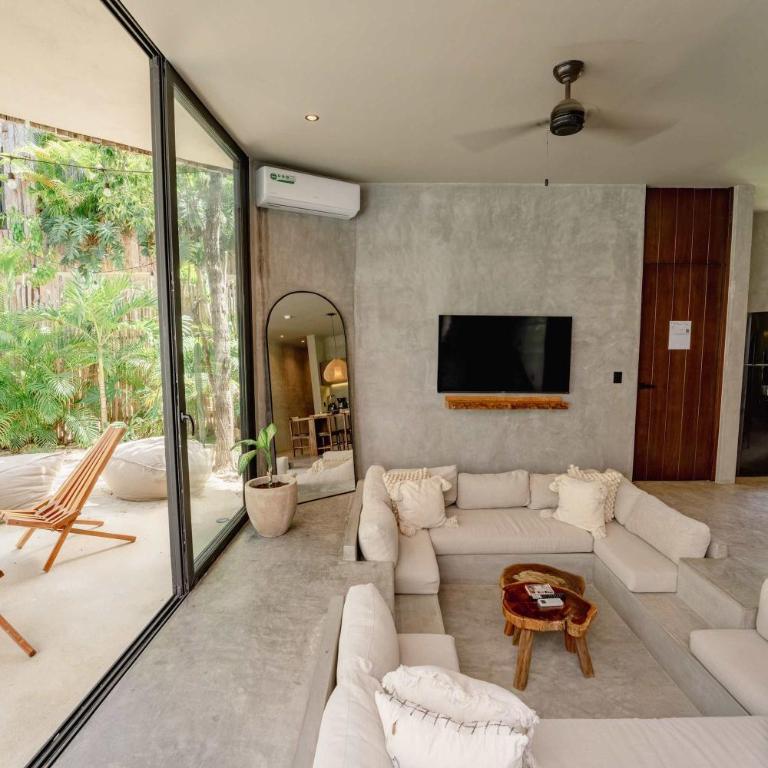 Esencia Villa - 3BR Private Pool & Hammock - Villa - 2