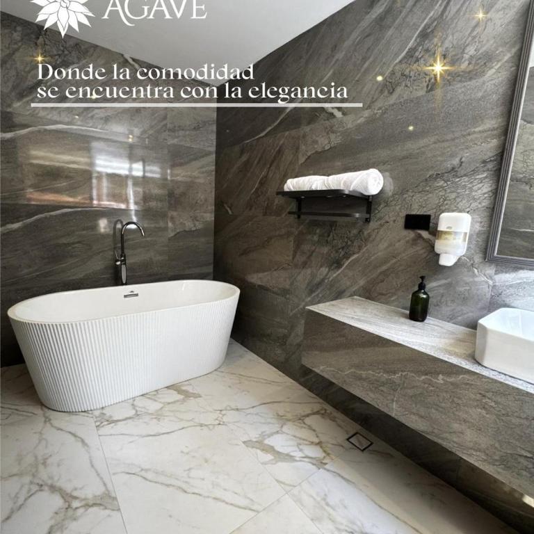 Hotel Casa Agave - Deluxe King Room - 12