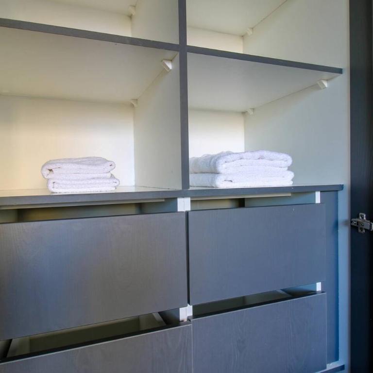 Amplio Depto. 2D | Vista Abierta, Wifi y GYM - Apartment - 13