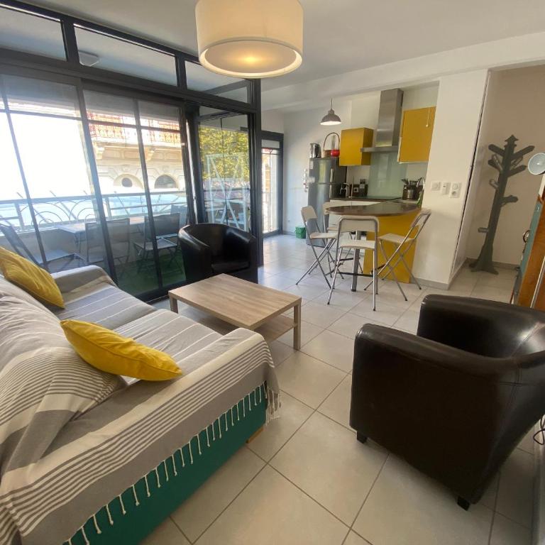 Charmant T3 au cœur d'Arcachon, à 50m de la plage & 300m de la gare, parking et WiFi inclus - FR-1-374-121 - Apartment (4 Adults) - 1