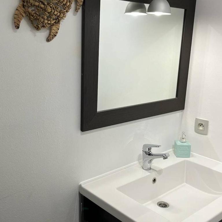 Canet Plage : Studio cosy avec terrasse et wifi, idéal pour 2 - FR-1-696-90 - Estudio - 7