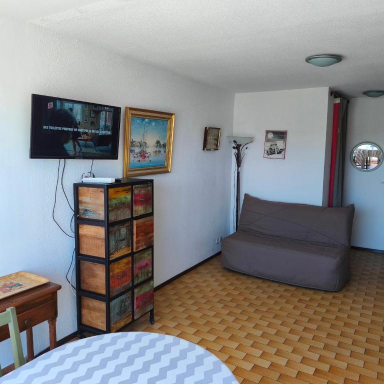 Studio Cabine à Gruissan pour 4 pers - Parking sécurisé - FR-1-796-40 - Appartamento - 2