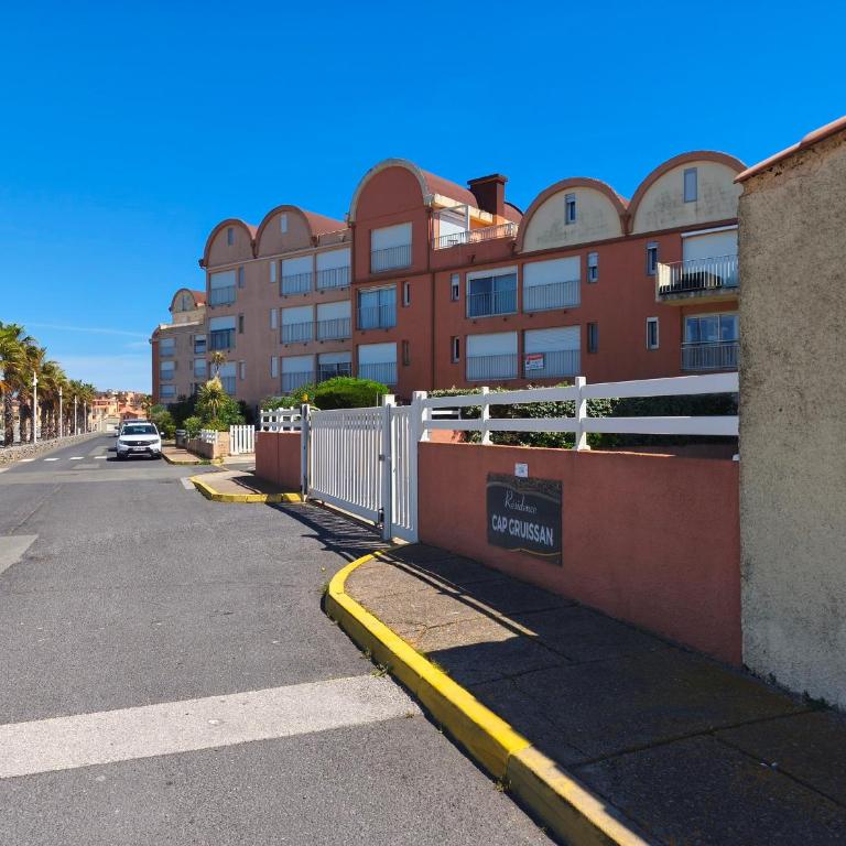Studio Cabine à Gruissan pour 4 pers - Parking sécurisé - FR-1-796-40 - Appartamento - 3