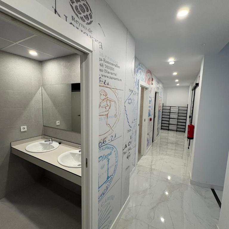 ALBERGUE EXCLUSIVO para PEREGRINOS ALAIA ROOMS - Cama individual en habitación compartida - 11