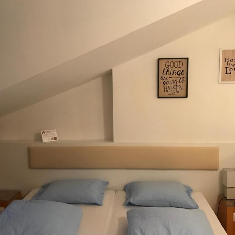 Argentieri Guesthouse - Camera Matrimoniale/Doppia con Letti Singoli con Bagno in Comune - 24