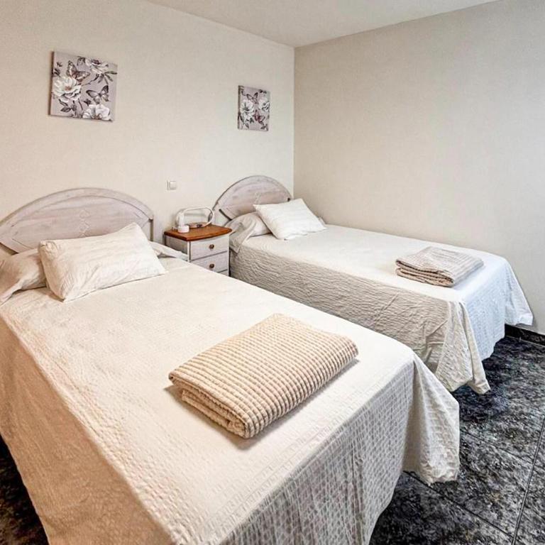 Amazing Apartment In Benalmádena With Wifi - Apartamento de 2 dormitorios con vistas al océano - 12