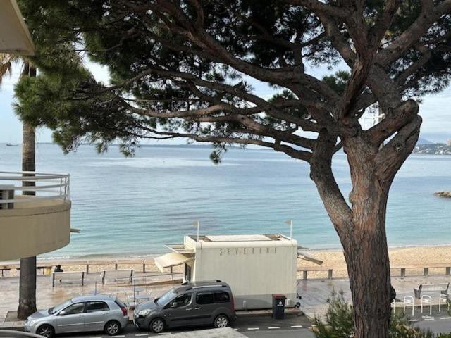 Provence-Style Studio Sea across the street - Studio - 11