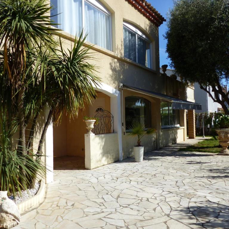 Rdc Villa Jardin et terrasse - Appartement 1 Chambre - 21