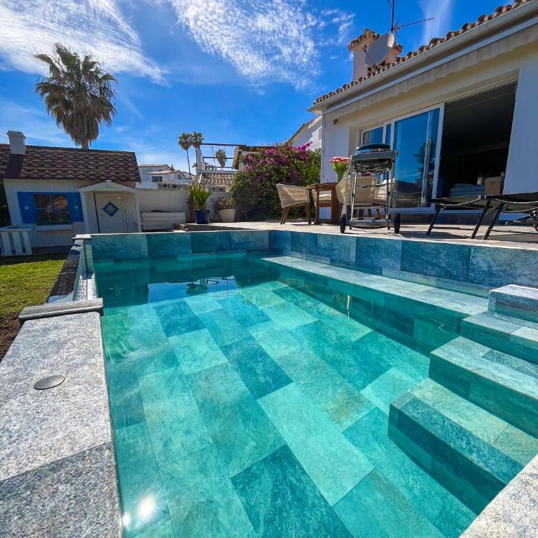 Sea view beachfront villa with pool - Villa de 3 dormitorios - 17