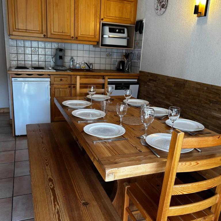 Charmant appartement 6-8 personnes au cœur du village à proximité lac et pistes de ski - Appartement 2 Chambres - 3