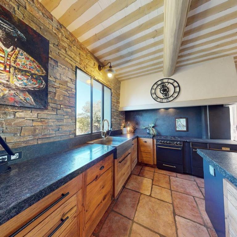 Mas des Capitelles Nîmes, avec piscine - Three-Bedroom Villa - 8