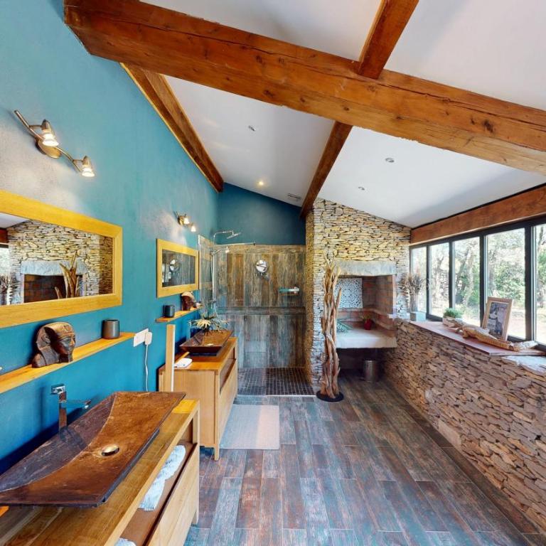 Mas des Capitelles Nîmes, avec piscine - Three-Bedroom Villa - 13