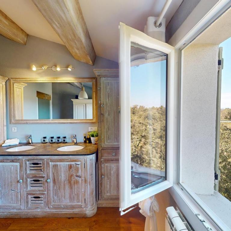 Mas des Capitelles Nîmes, avec piscine - Three-Bedroom Villa - 15