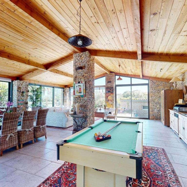 Mas des Capitelles Nîmes, avec piscine - Three-Bedroom Villa - 20