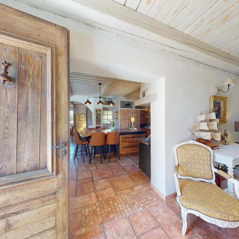 Mas des Capitelles Nîmes, avec piscine - Three-Bedroom Villa - 23