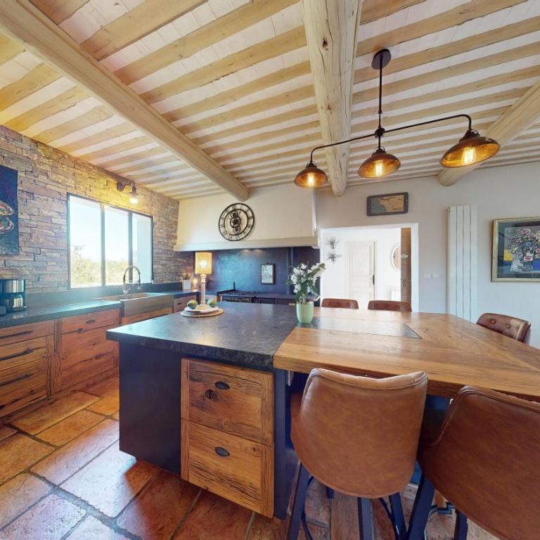 Mas des Capitelles Nîmes, avec piscine - Three-Bedroom Villa - 25
