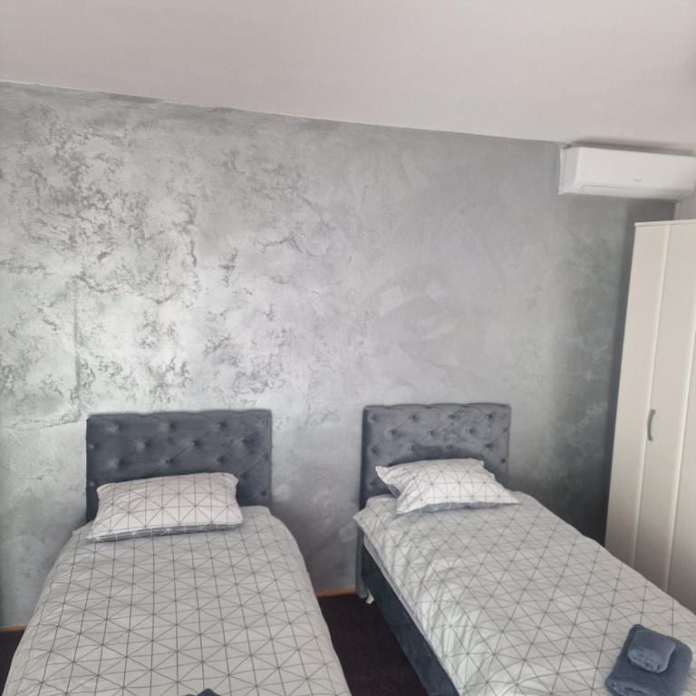 Apartmani Milica Banja Luka - Apartman sa Balkonom - 3