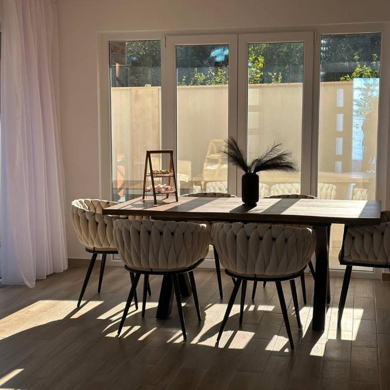 Villa Alera - Villa - 11