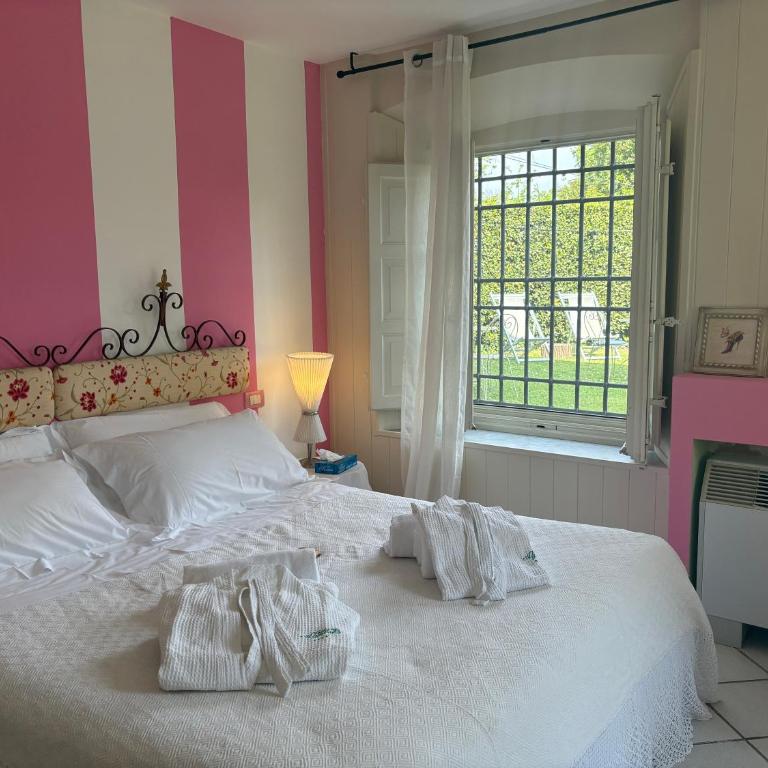 B&B Villa Agnese Lucca - Camera Matrimoniale con Vista Giardino - 3