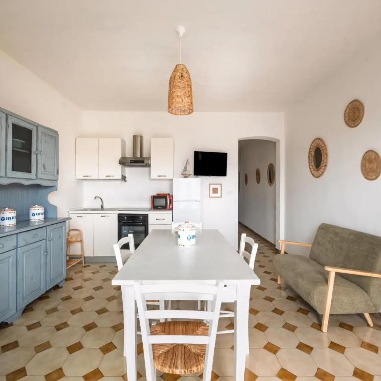 Casa Onda Blu Fronte Mare nel Cuore di Torre Lapillo - Vacation Home - 3