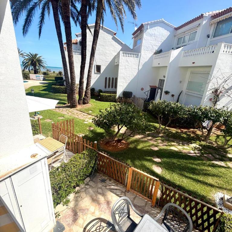 Espectacular Bungalow junto al Mar - Casa con 1 dormitorio - 2