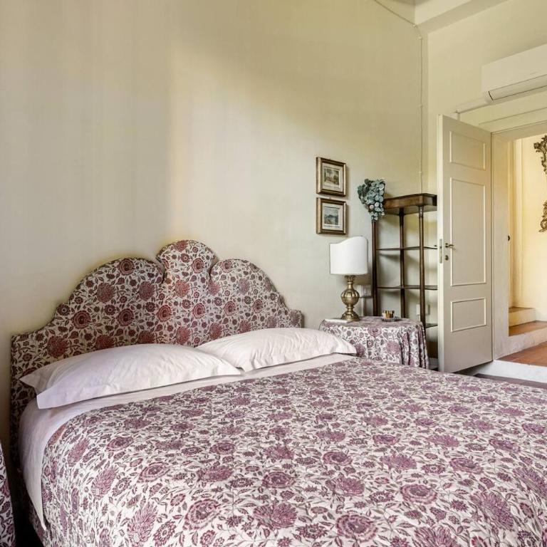 Palazzo Farini Bed & Breakfast - Camera Matrimoniale con Vista Giardino - 1