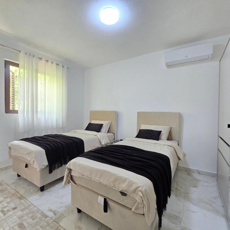 Villa Ivanovic - Two-Bedroom Villa - 8