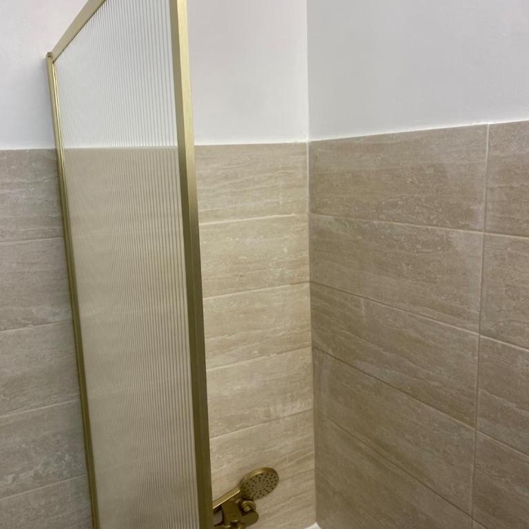 Studio climatisé 3 minutes mer, parking, central, terrasse, cosy - Apartamento de 1 dormitorio - 17