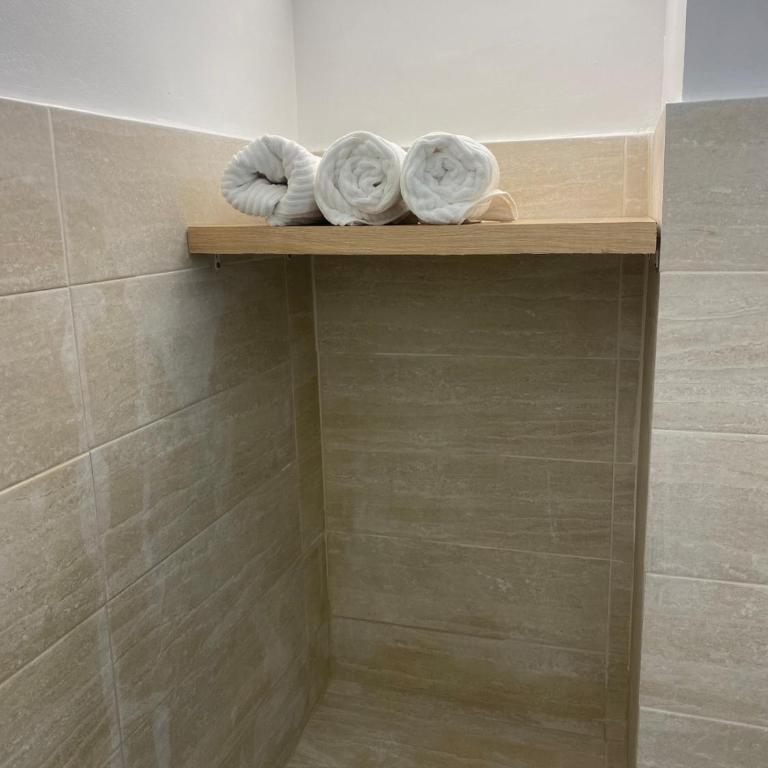 Studio climatisé 3 minutes mer, parking, central, terrasse, cosy - Apartamento de 1 dormitorio - 30