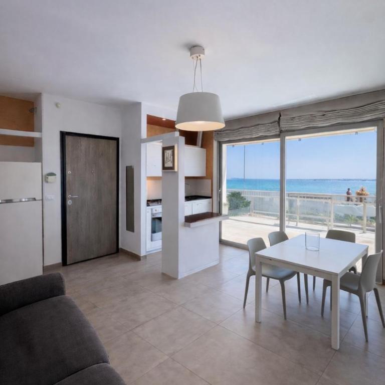 Elegante Appartamento Lungomare Kennedy - Appartamento - 18