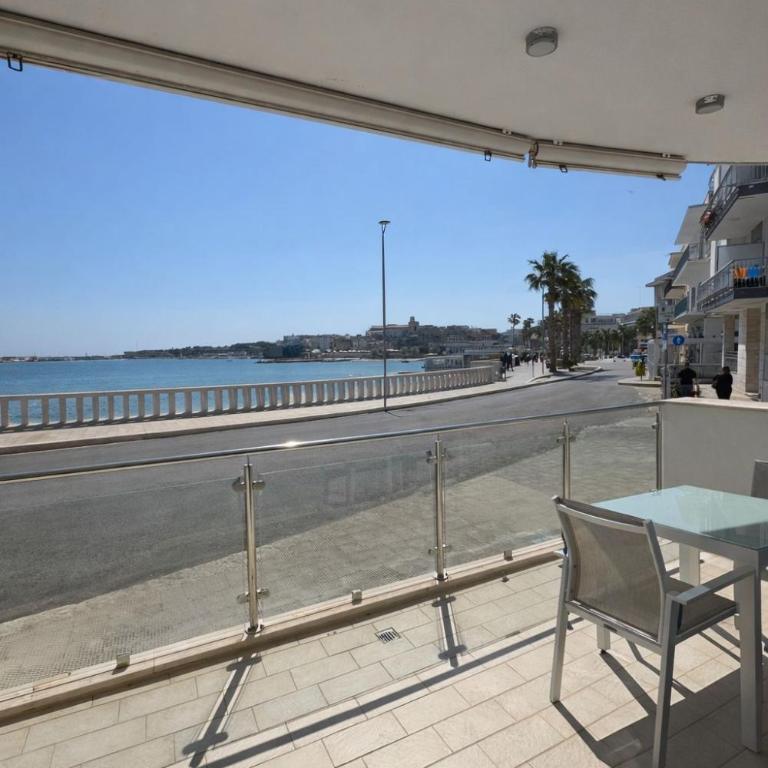 Elegante Appartamento Lungomare Kennedy - Appartamento - 15
