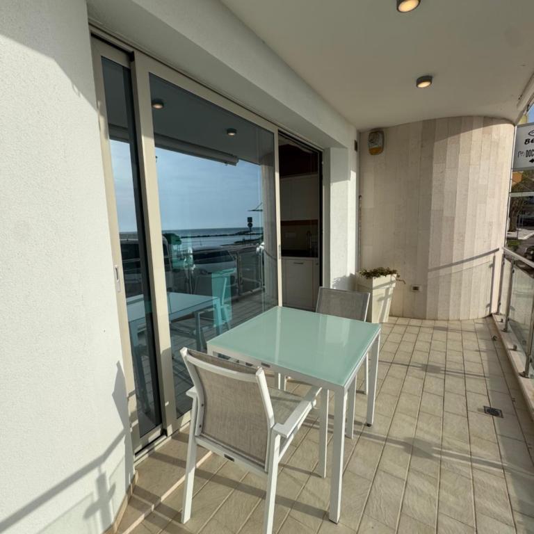 Elegante Appartamento Lungomare Kennedy - Appartamento - 4