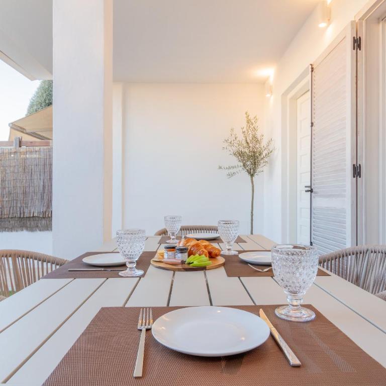 Brisa Marina - Design and relax in Costa Blanca - Three-Bedroom Apartment - 11
